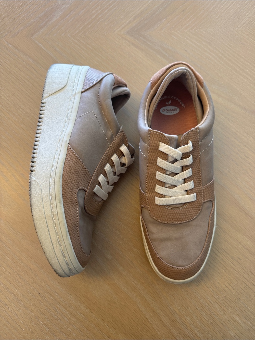Dr. Scholl's Men's Tan and Cream Casual Sneakers